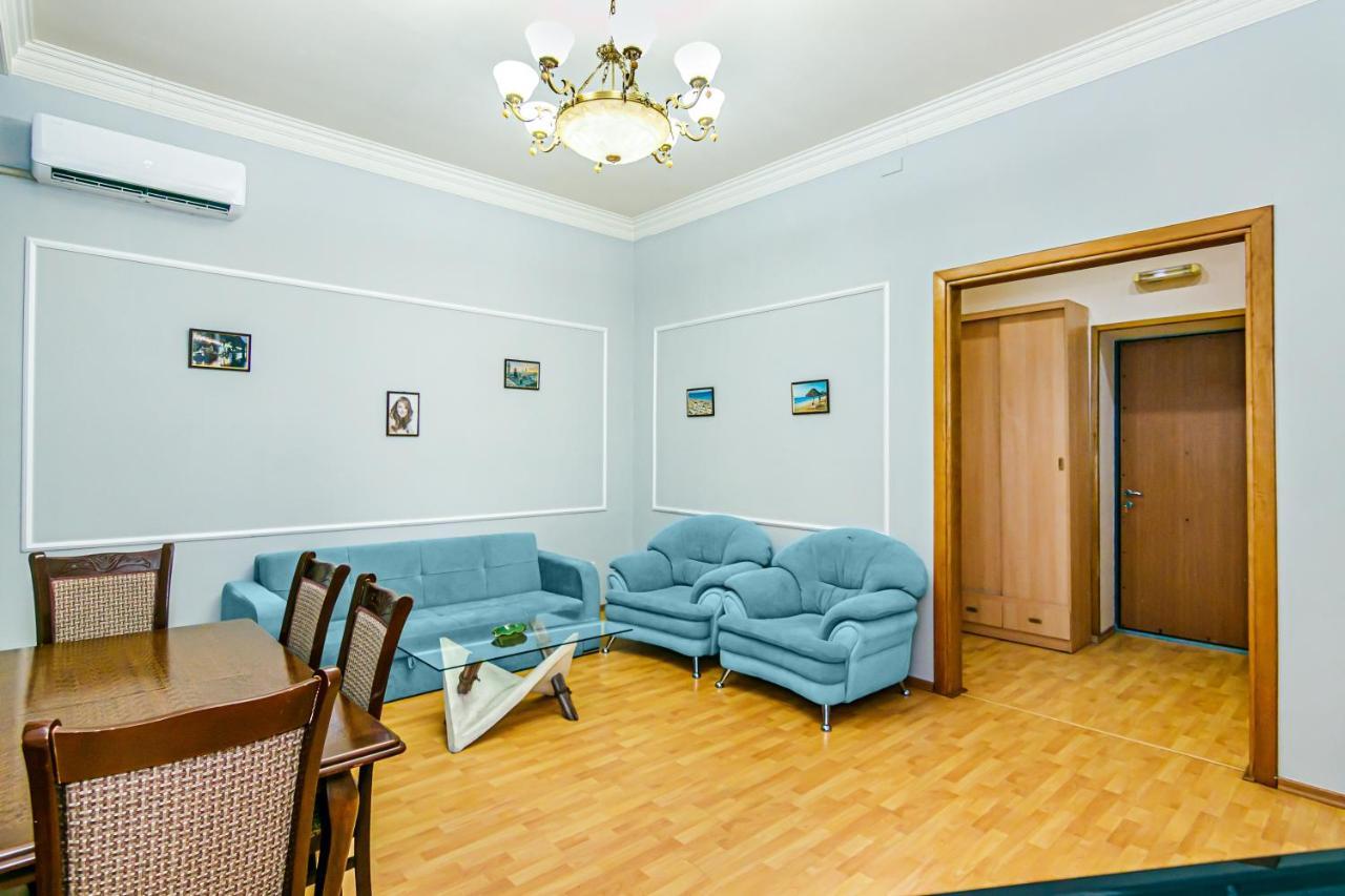 Rolls Royce Apartment Баку Экстерьер фото