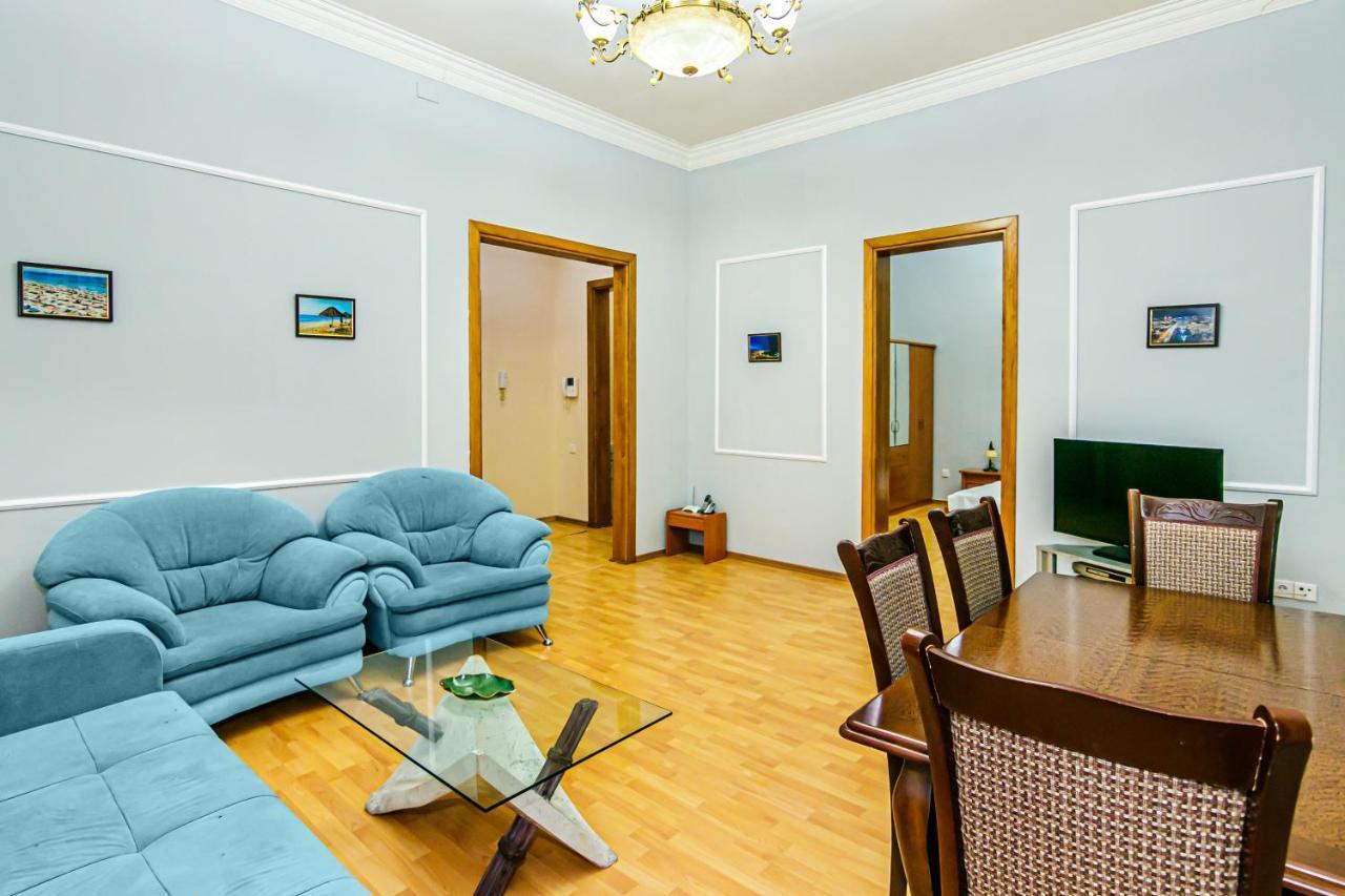 Rolls Royce Apartment Баку Экстерьер фото